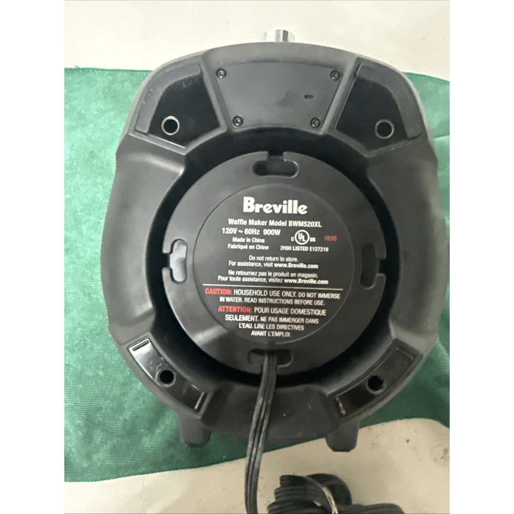 Breville Waffle Maker BWM520XL No Mess Stainless Steel WORKS Tested Clean EUC!!